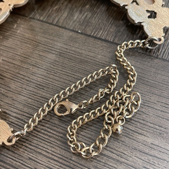 Boutique Style Taupe - Tan Gem Statement Necklace - Picture 10 of 16